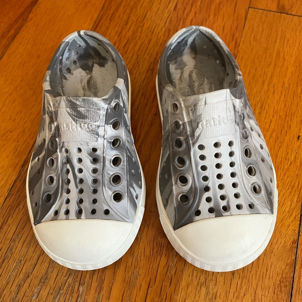 Native Jefferson Gray Marble Size C5